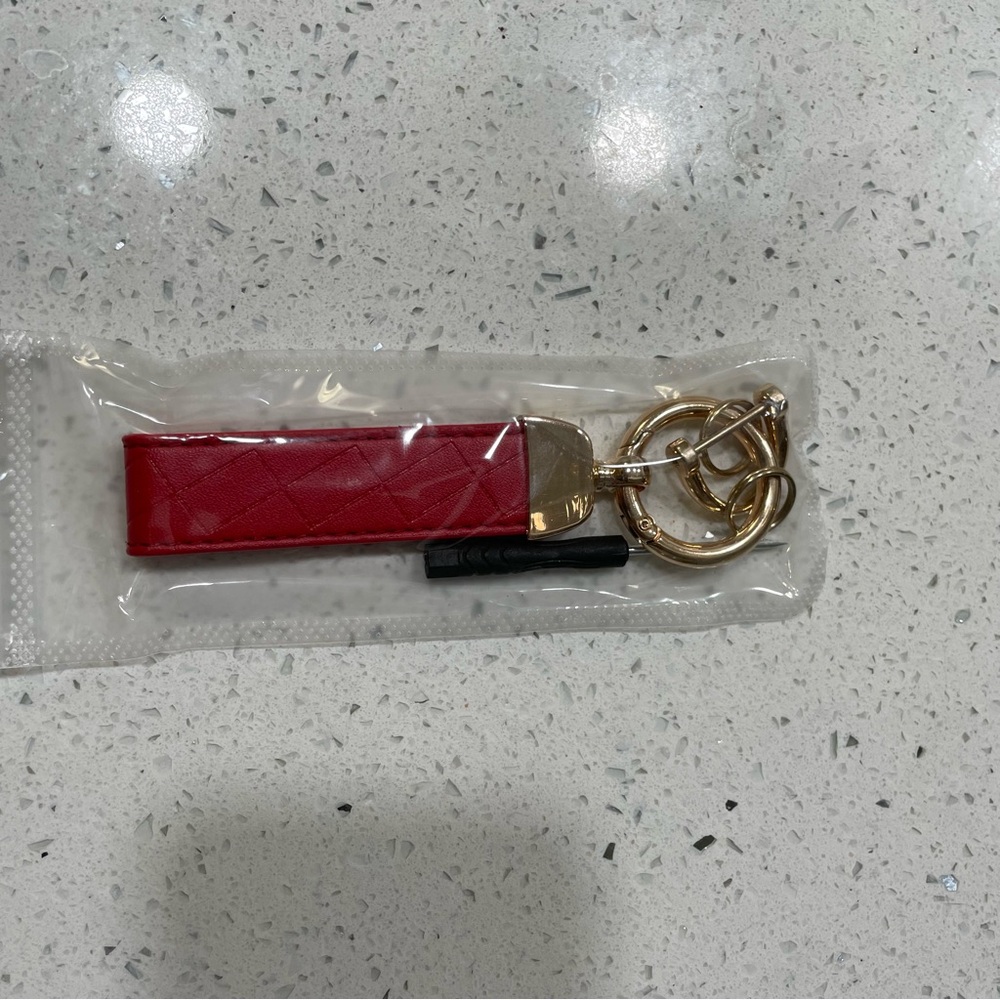 Red Faux Leather Metal Keychain Car Key Chain Ring